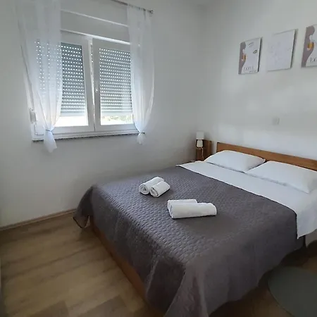 Family-friendly With Swimming Pool Sveti Filip I Jakov, Biograd - 20967 *