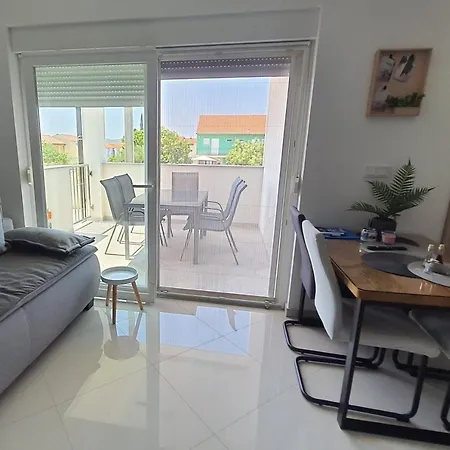Family-friendly With Swimming Pool Sveti Filip I Jakov, Biograd - 20967