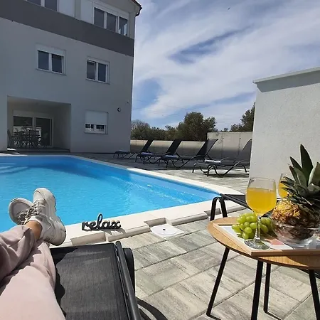 Family-friendly With Swimming Pool Sveti Filip I Jakov, Biograd - 20967 Apartman *