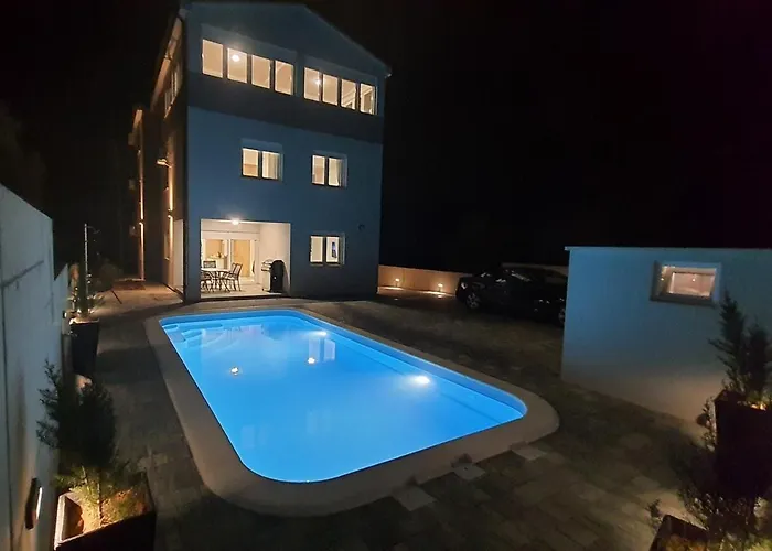 Family-friendly With Swimming Pool Sveti Filip I Jakov, Biograd - 20967 *