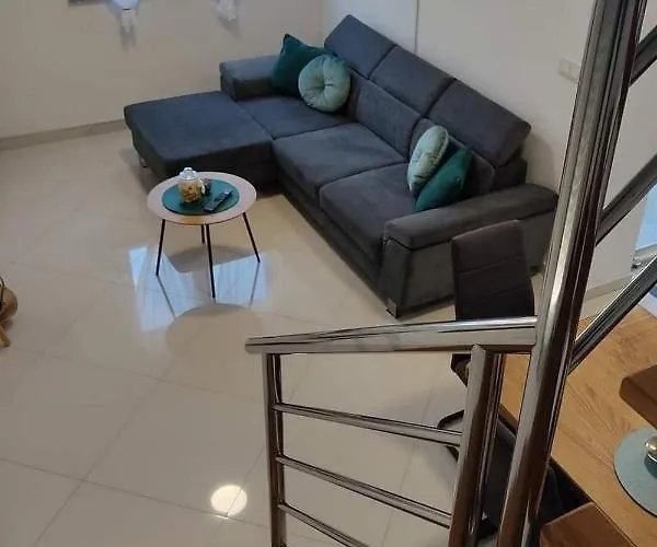 Family-friendly With Swimming Pool Sveti Filip I Jakov, Biograd - 20967 * Свети-Филип-и-Яков